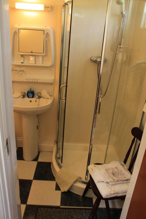 Flushing Meadow Bed And Breakfast Ballinhassig Экстерьер фото